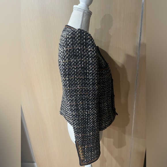 ♥️ SOLD♥️ VERONICA BEARD Lars button-embellished metallic tweed jacket - Picture 7 of 14